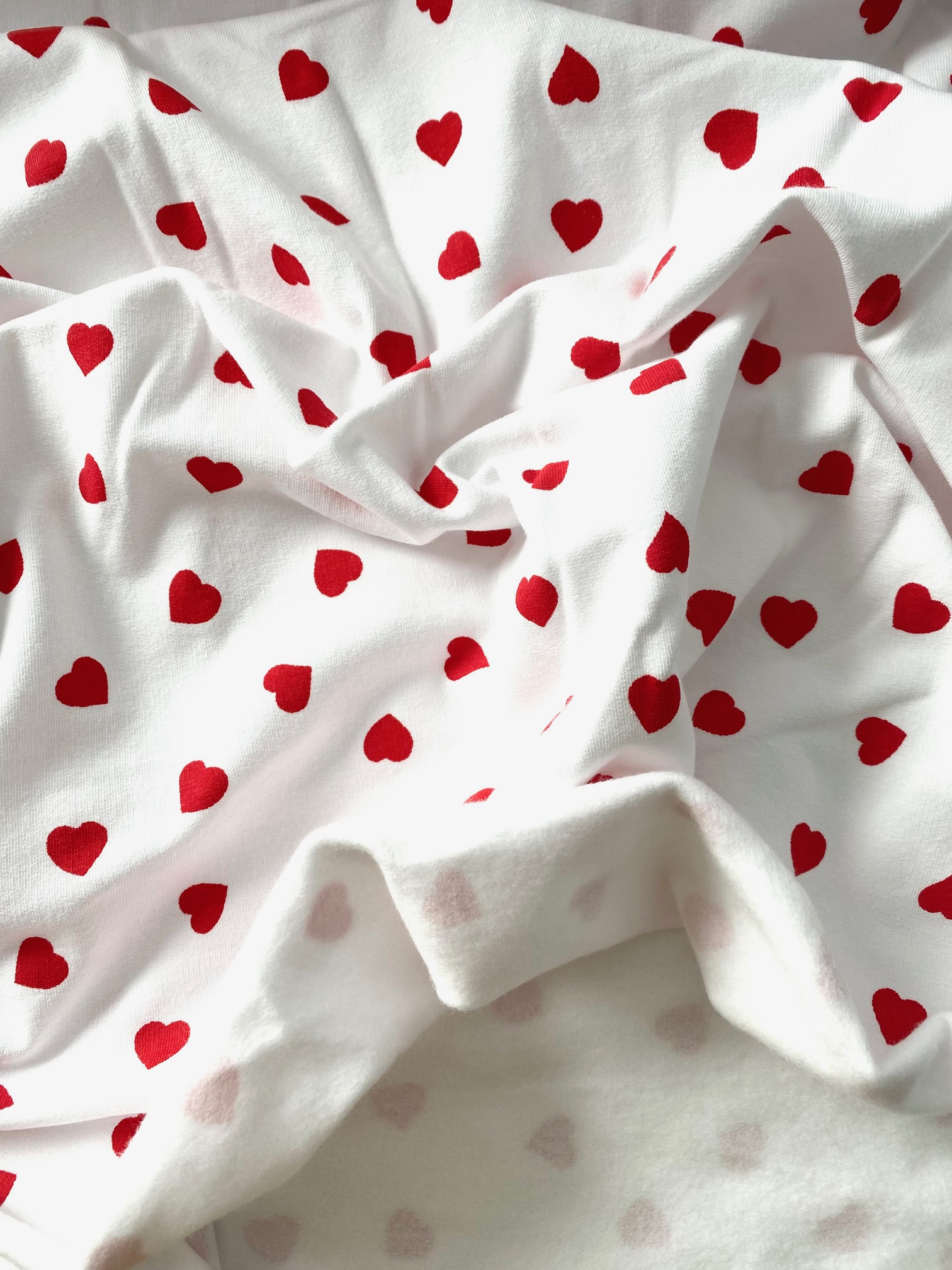 Molleton fin blanc coeur-coeur colors rouge 20 x 150 cm