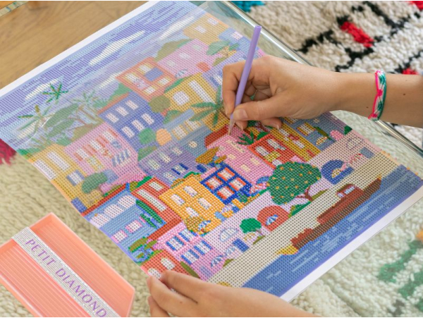coffret-petit-diamond-diamond-painting-maisons-colorees-par-coralie-fau-2