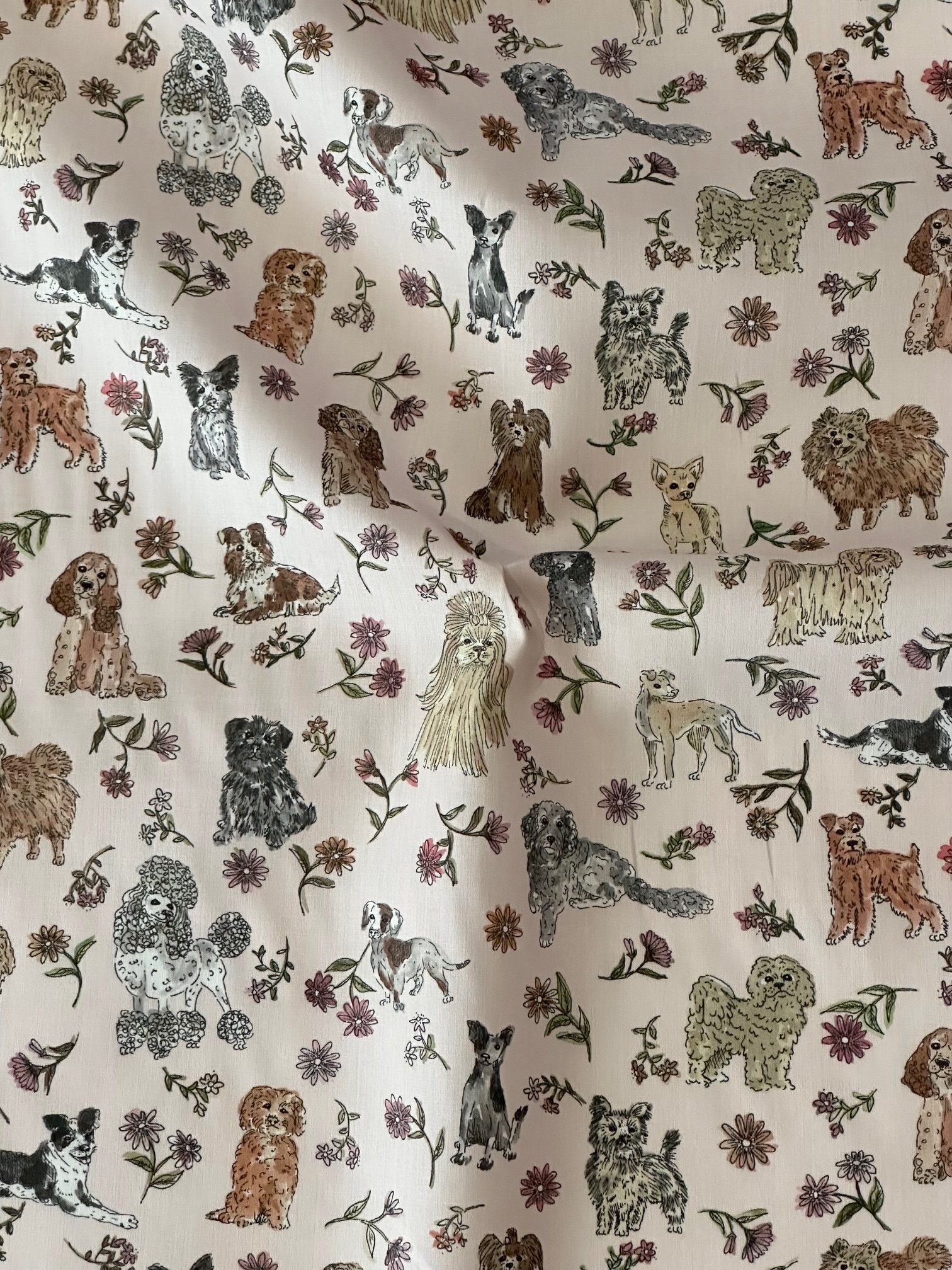 Liberty Tana Lawn™ Mal's Pals fond nude coloris C 20 x 137