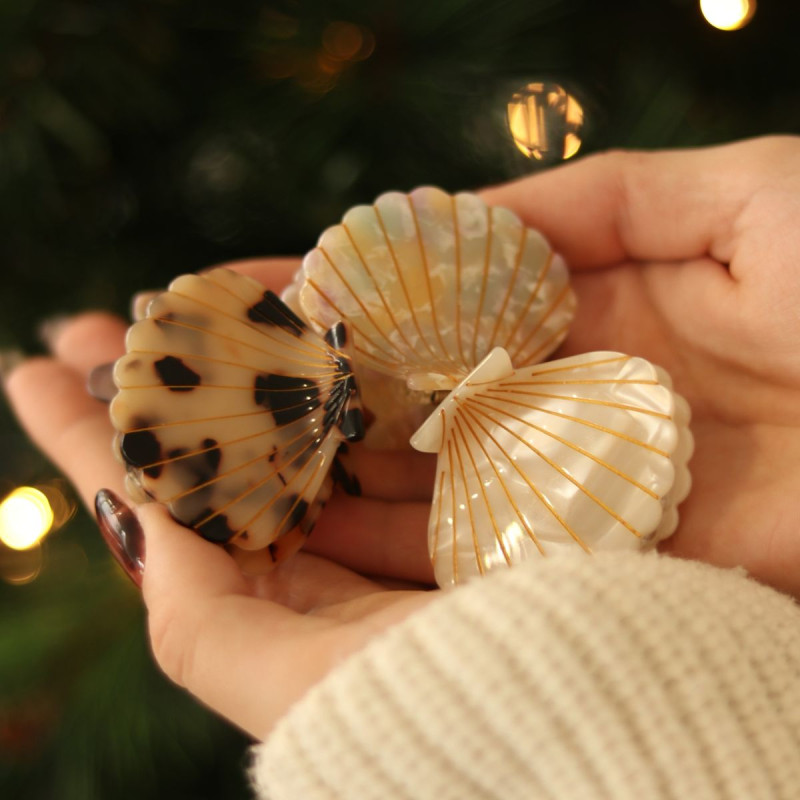 pince-a-cheveux-coquillage-perle-2