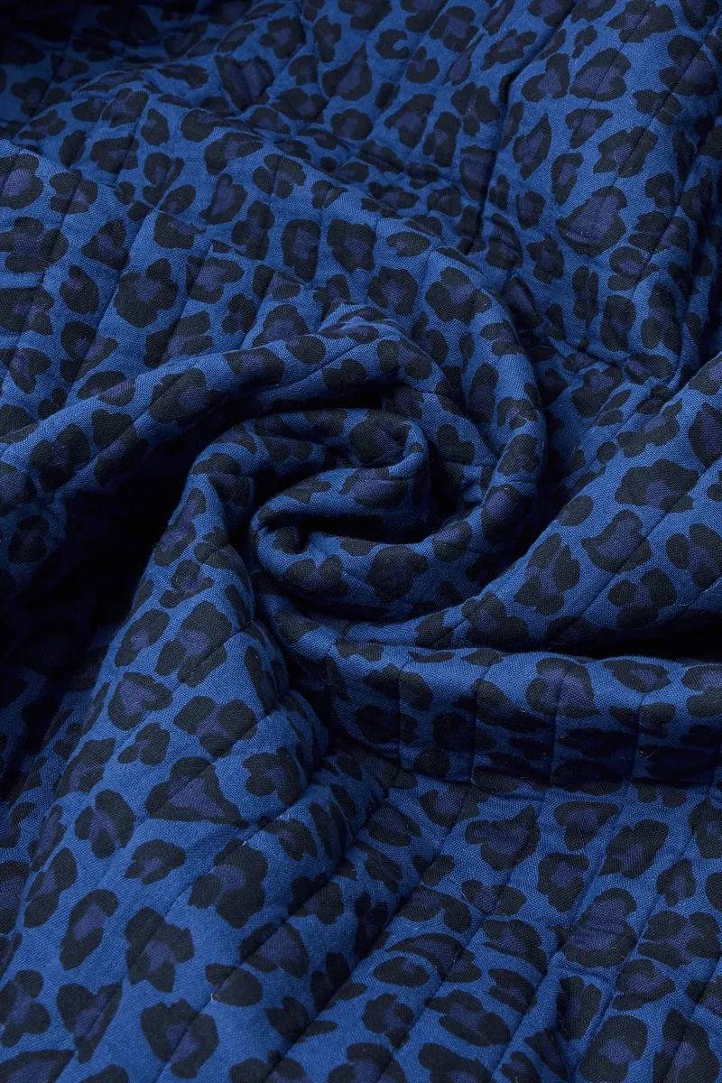 matelassé bleu