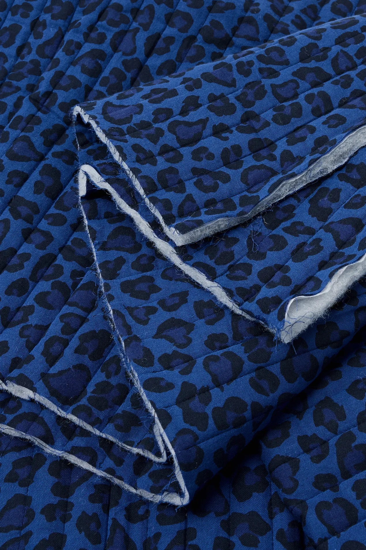 matelassé bleu 3