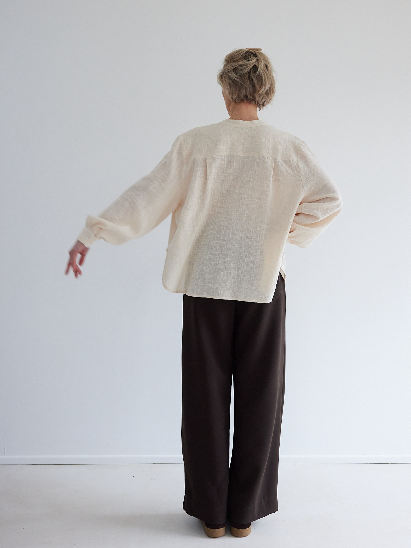 blouse-allure-coton-trame-ecru-S-et-coco-tailleur-crepe-marron-36-46