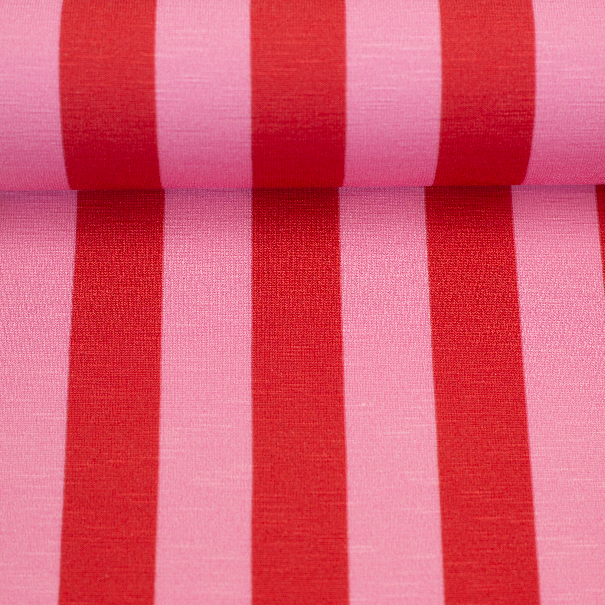 082718-636932-happystripes-cherrypicking-ballen