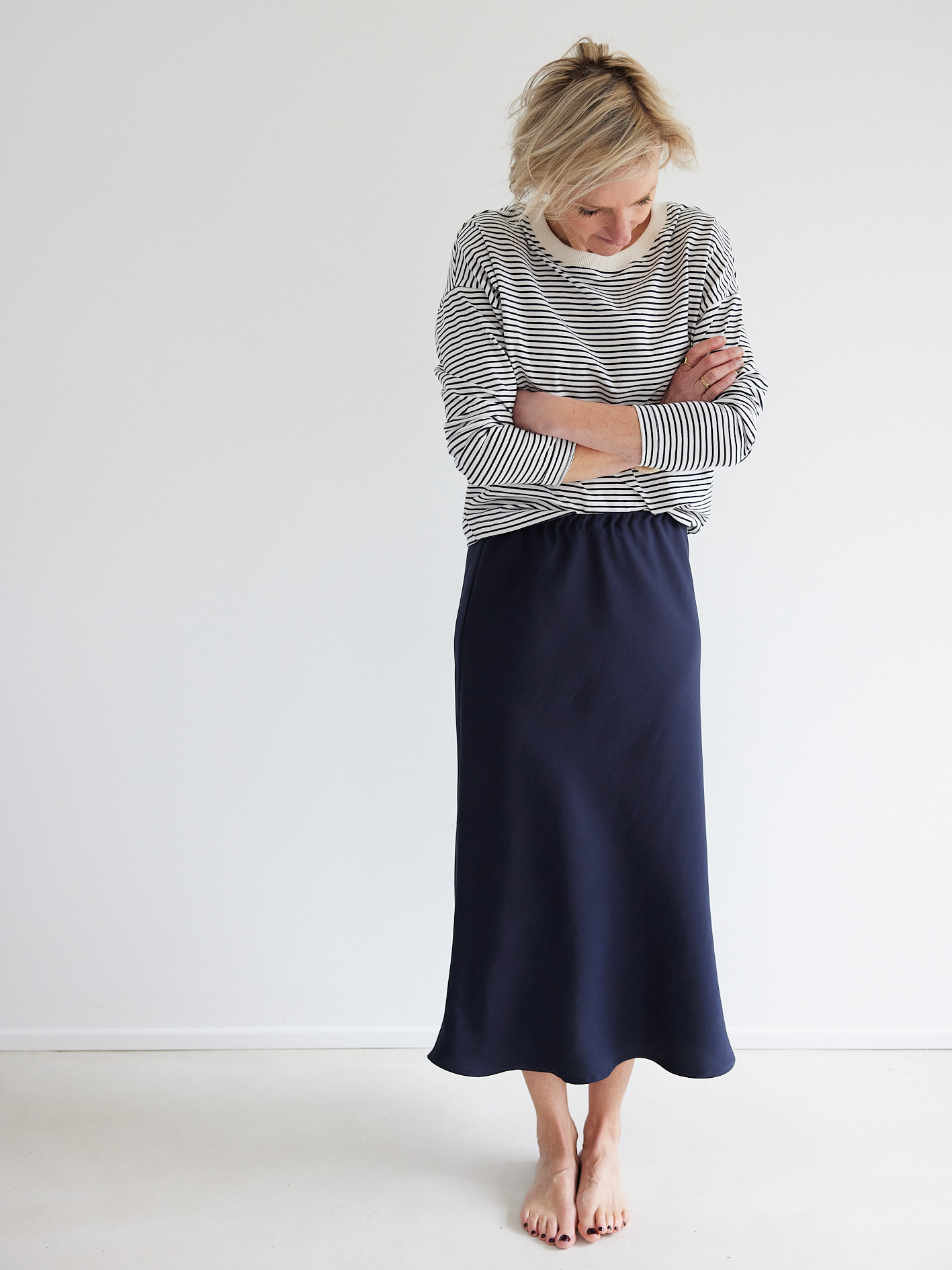 tee-shirt-parfait-mariniere-marine-XS-et-jupe-midi-modal-marine-36-2