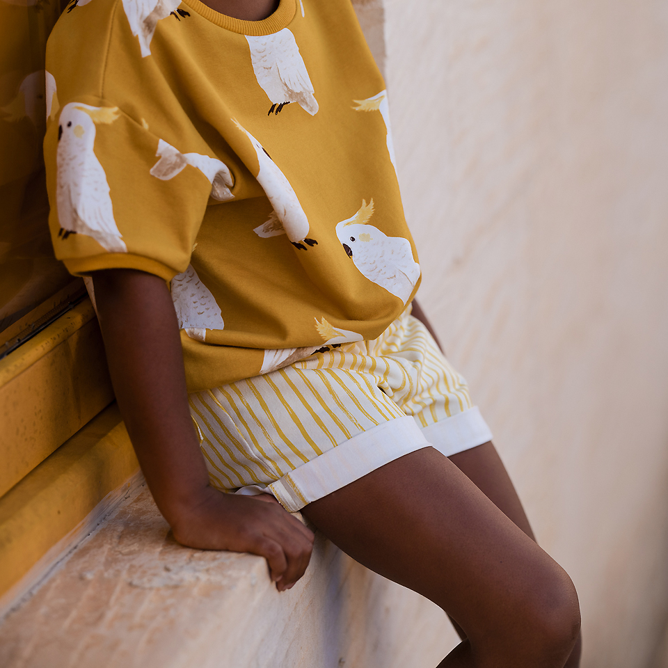 See-You-at-Six-Wiggly-Verticals-Yellow-M-Cotton-Canvas-Papyrus-Cräme-027s