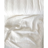 Double gaze brodée zigzag coloris blanc cassé 20 x 125 cm