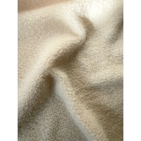Jersey maille bouclette coloris crème 20 x 145 cm