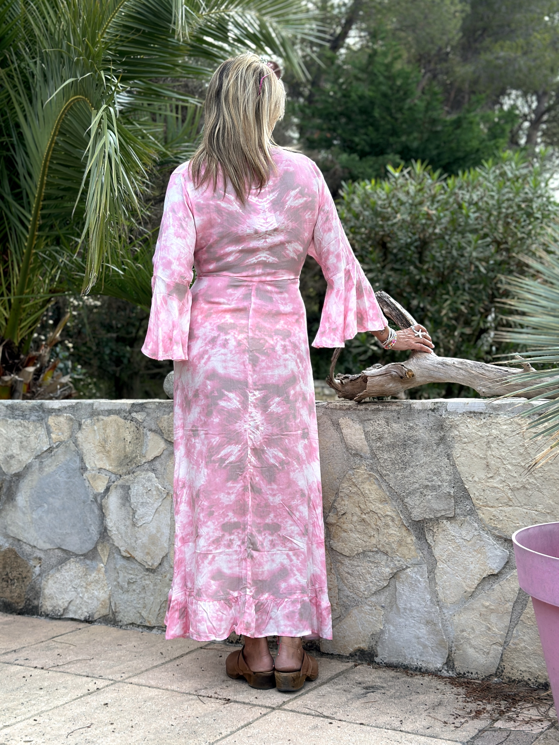 Robe Ikat Tie & Dye Pink Sand Coachella 1