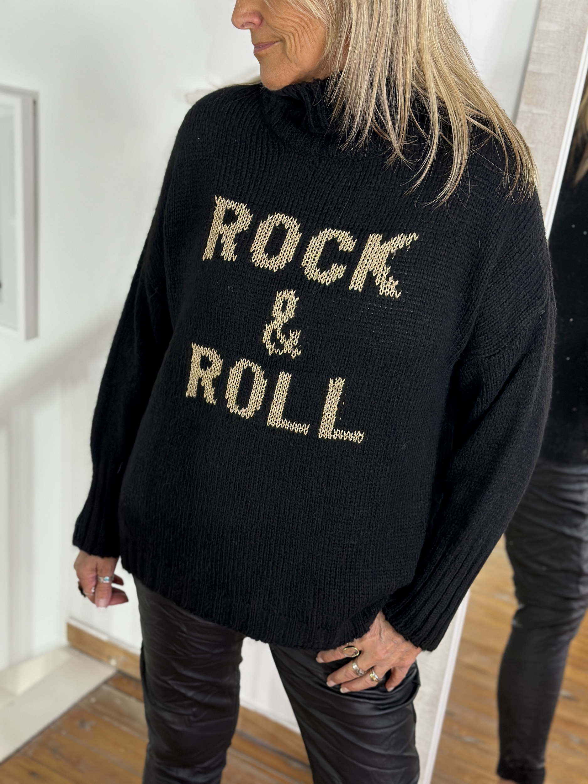 Pull rock & discount roll