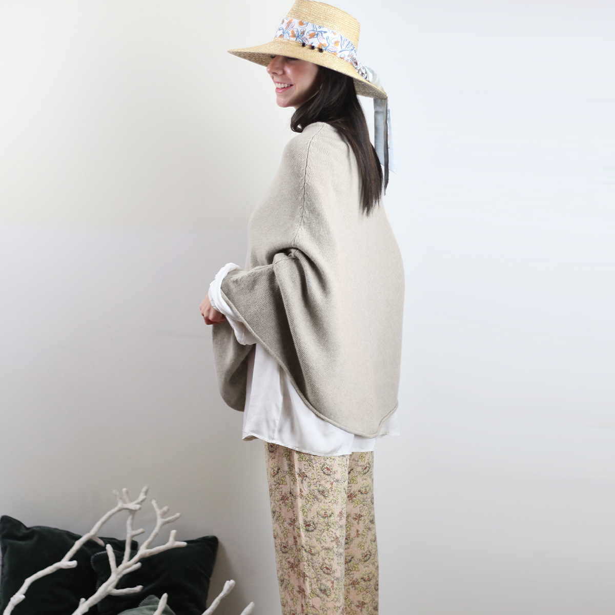Poncho femme beige clair en laine et cachemire