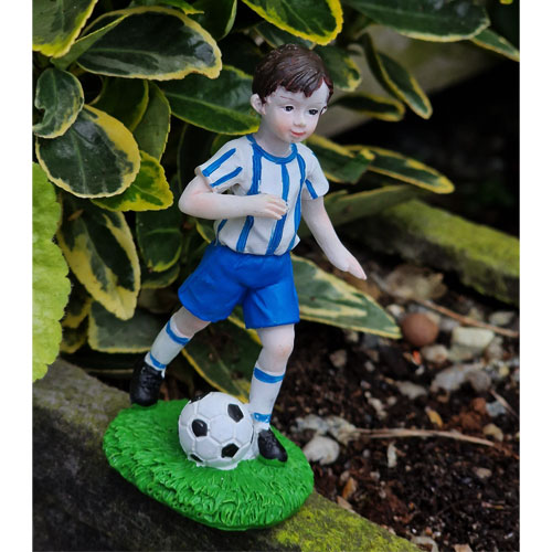 Footballeur petit modele figurine dragees communion bapteme mariage
