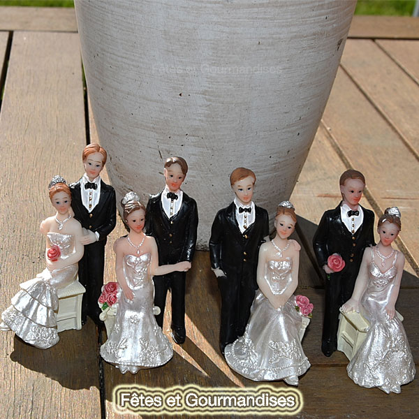 couple-de-maries-sur-chaise-miniature-figurine-mariage