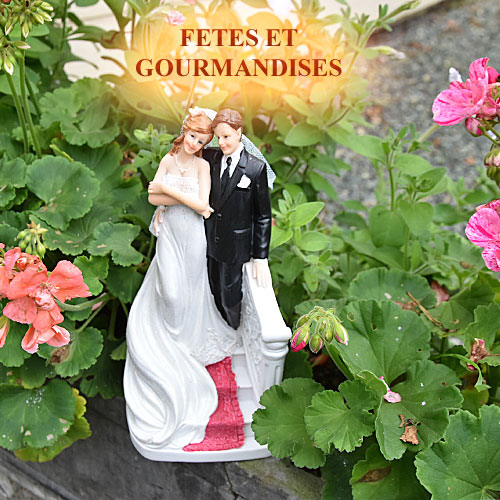figurine-mariage-couple-balcon-dragees-ceremonie