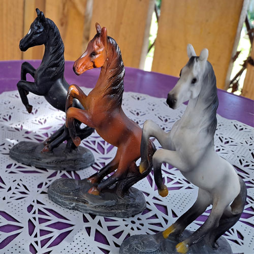 cheval-cabre-figurine-bapteme-mariage-communion-2
