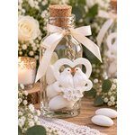 porte clef colombes sur contenant en verre pour fiancailles
