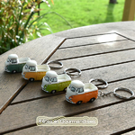 combi-pick-un-vw-volkswagen-porte-clef-anniversaire-bapteme-mariage-communion