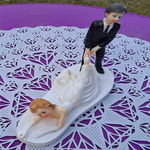 humour-ne-t-en-vas-pas-figurine-decoration-gateau-mariage-piece-montee-2