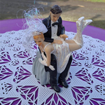 humour-fessee-figurine-decoration-gateau-mariage-piece-montee