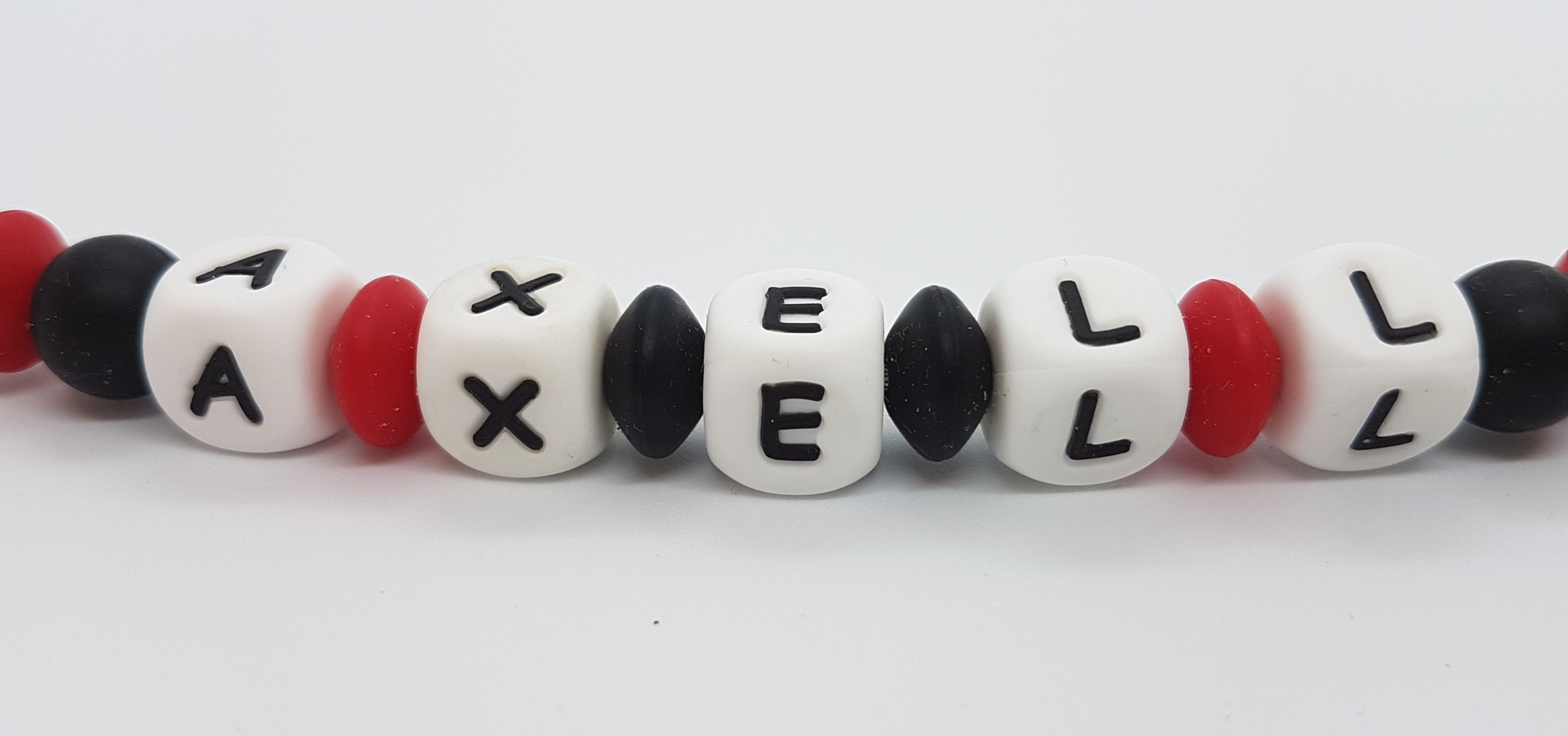 Attache tétine personnalisé en silicone modèle "Axell"