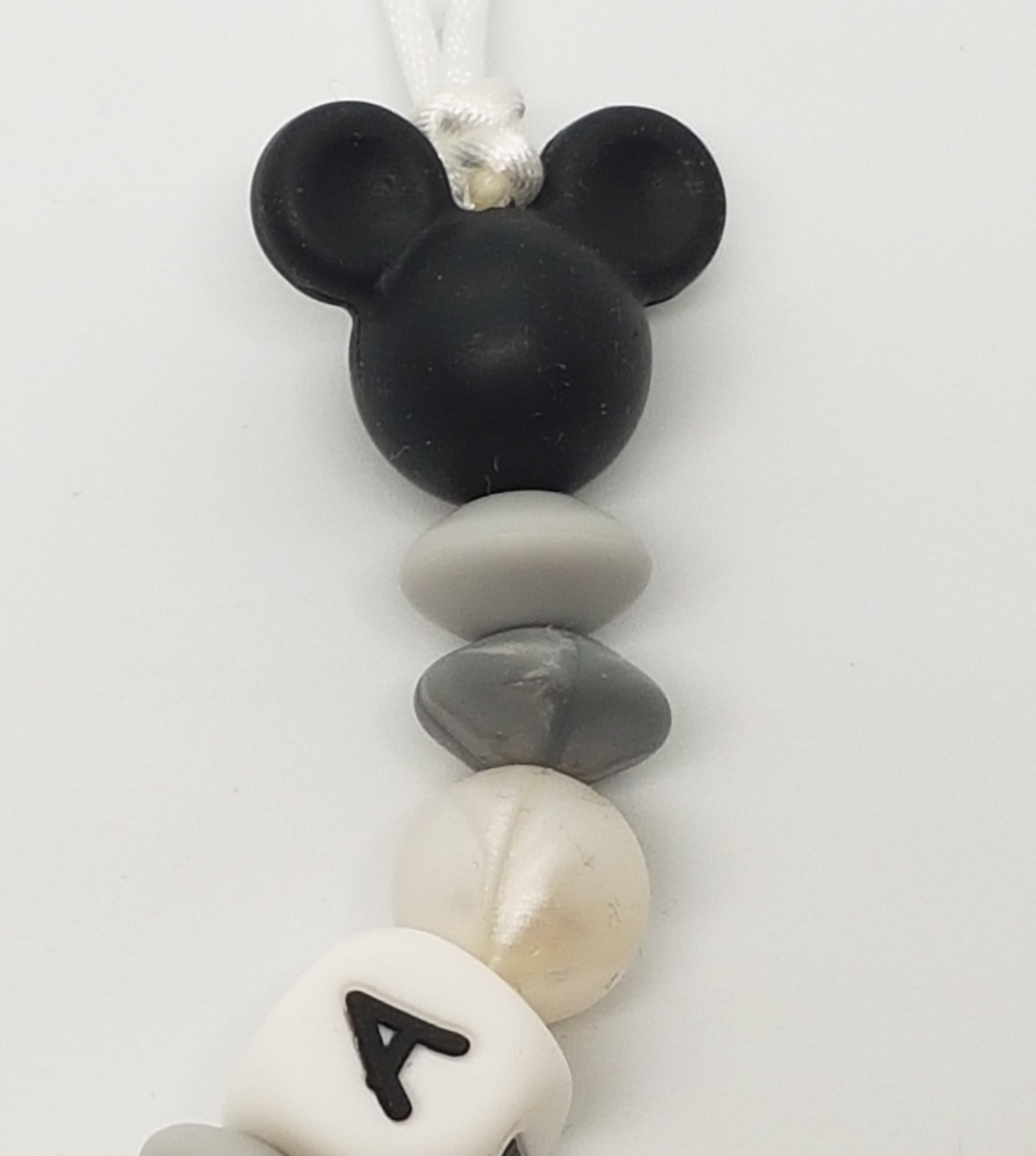Attache tétine personnalisé en silicone modèle "Lenaya"