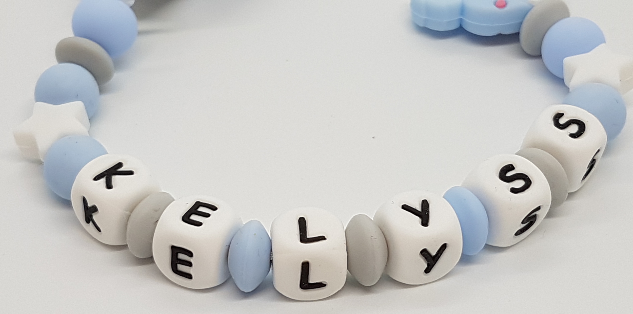 Ensemble attache tétine et bracelet de dentition personnalisé modèle  Kelyss