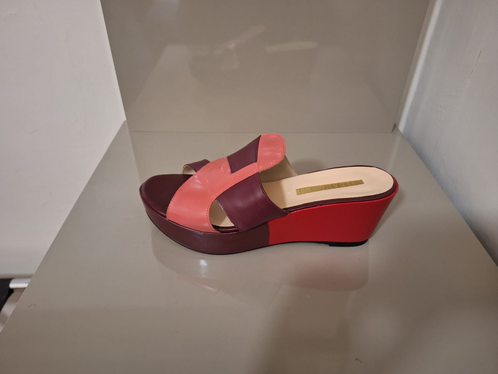 Sandales en cuir compensée Maria rouge