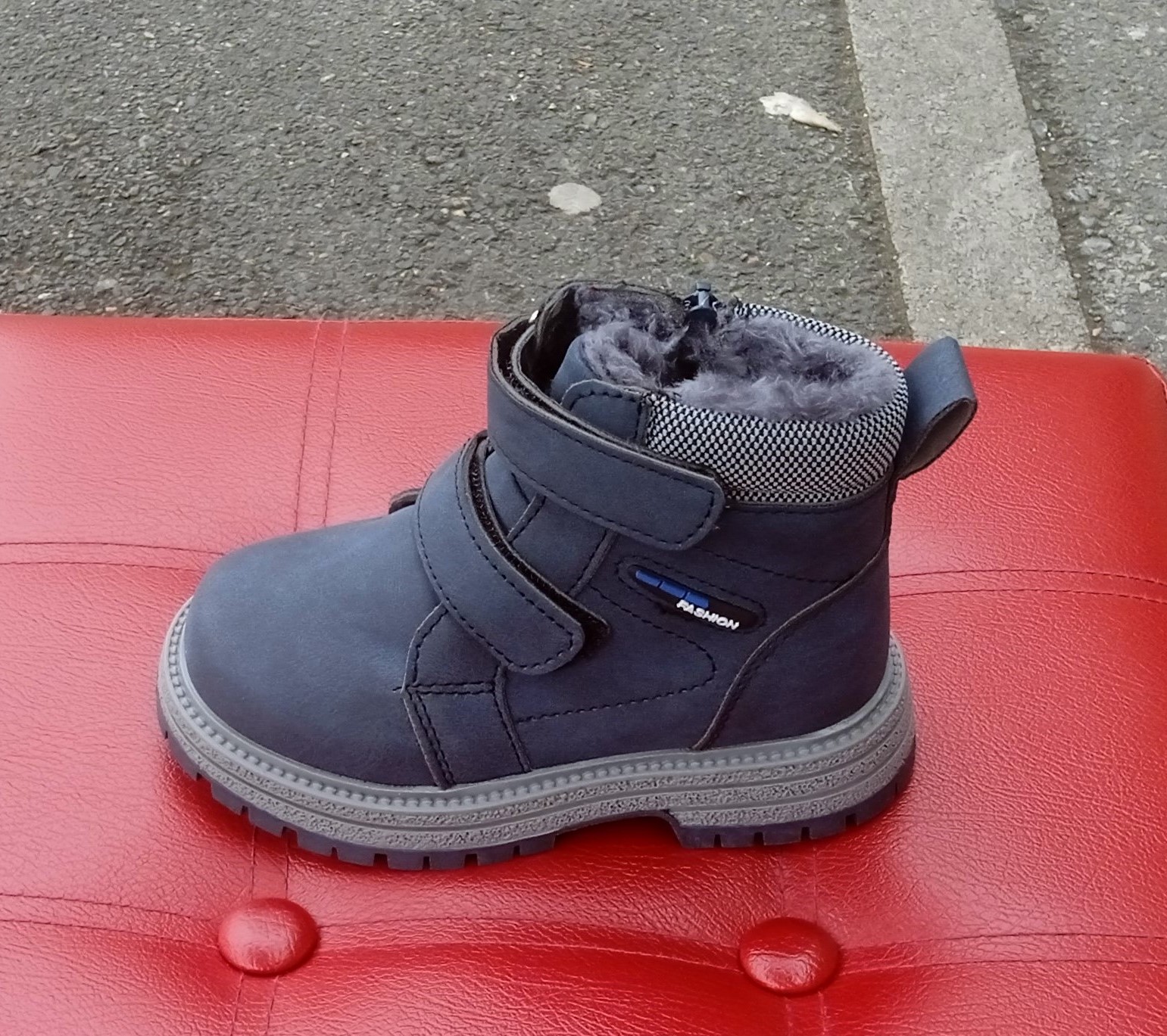 Bottines fourées bleu avec sracth et zip