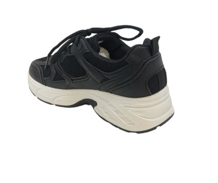 Basket noire semelle épaisse 4