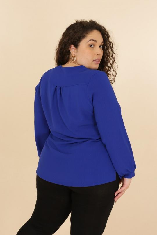 Blouse bleu roi grande taille 2