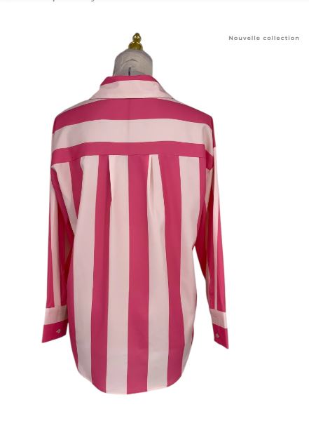 Chemise avec rayures verticales roses et blanches 2