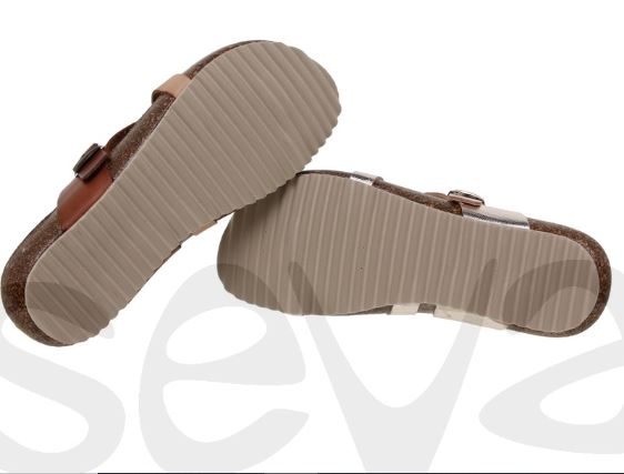 Tong en cuir semelle ergonomique 6