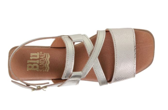 Sandales en cuir compensé avec brides dorés 4