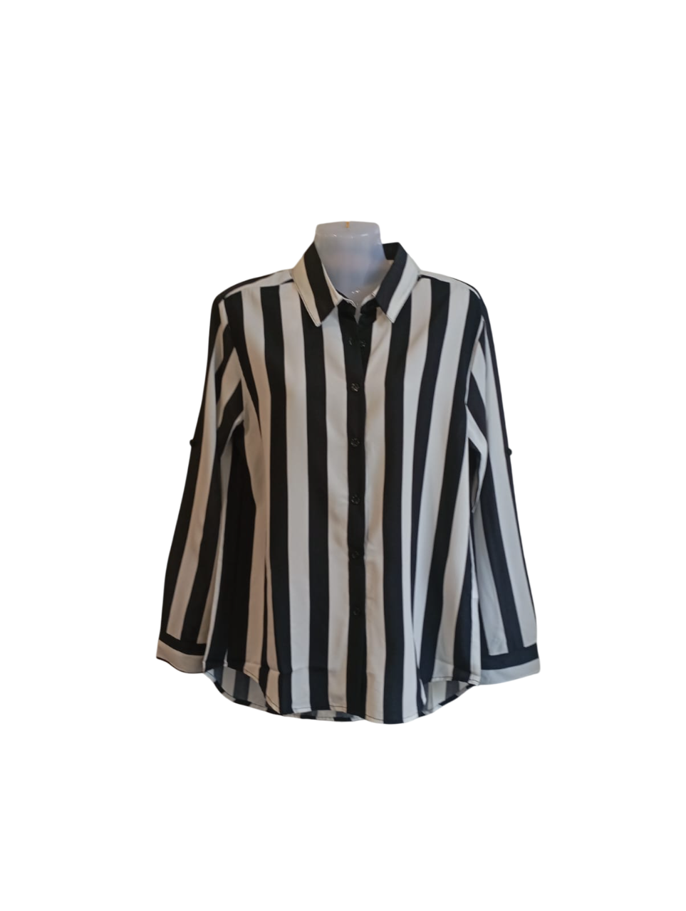 CHEMISE RAYURES VERTICALES BLANCHES ET NOIRES-Photoroom