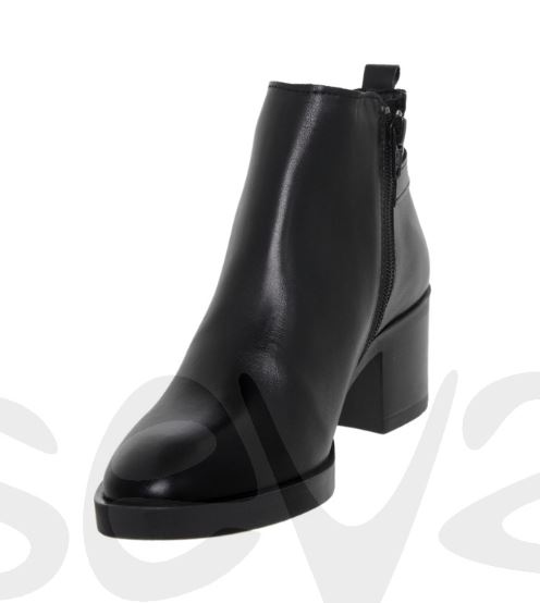 Bottines en cuir noir petit talon 3