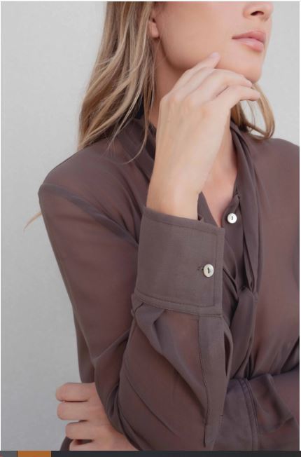 Chemise col lavalière marron 3