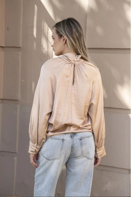 Blouse col noeud 3