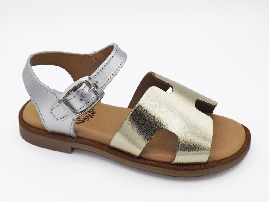 Sandale en cuir argent et or mater