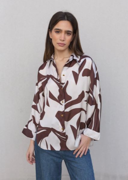 Chemise imprimée satiné marron et blanche 2