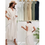 Robe blanche avec poches
