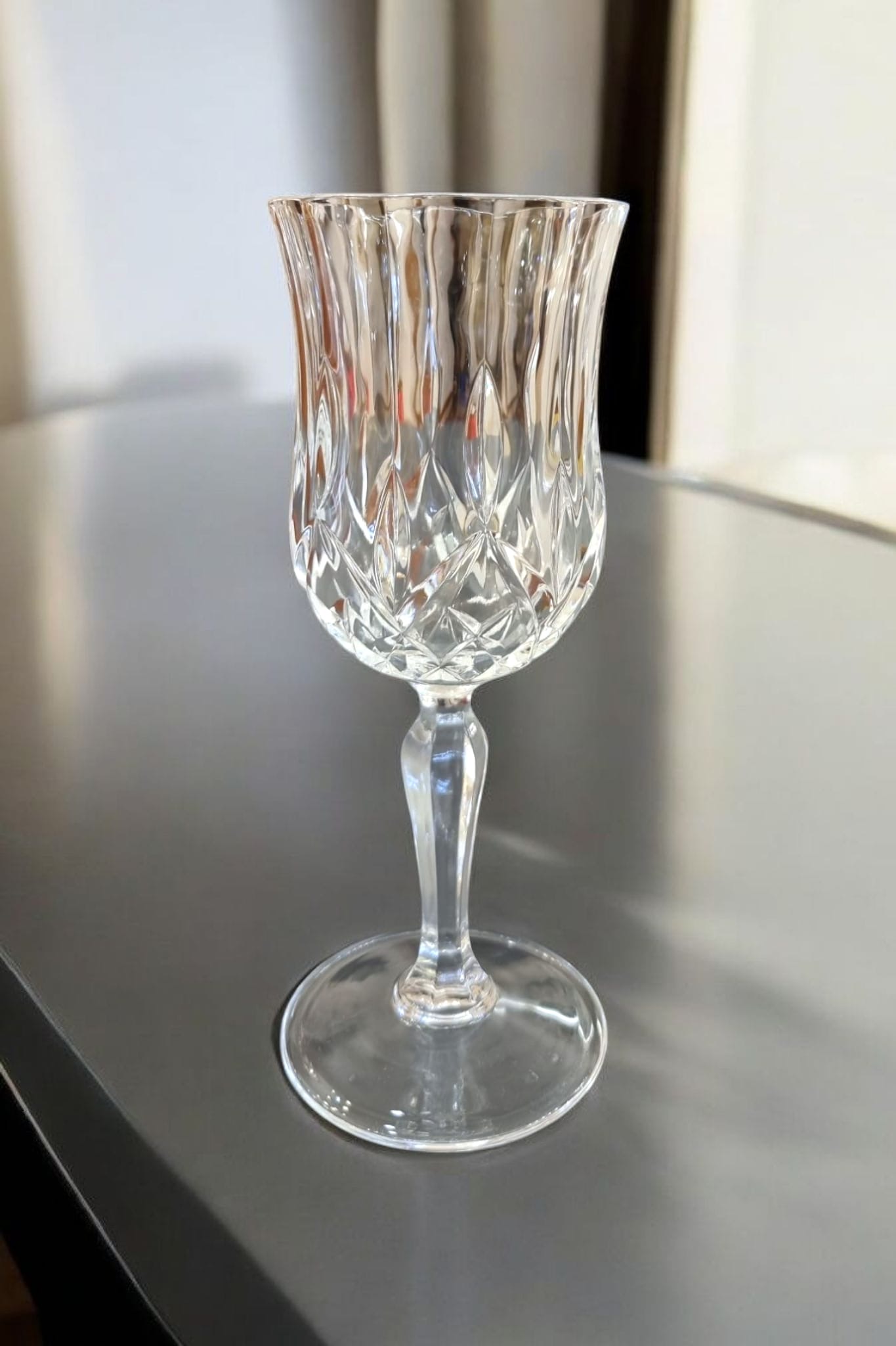 6 Verres à Vin OPER