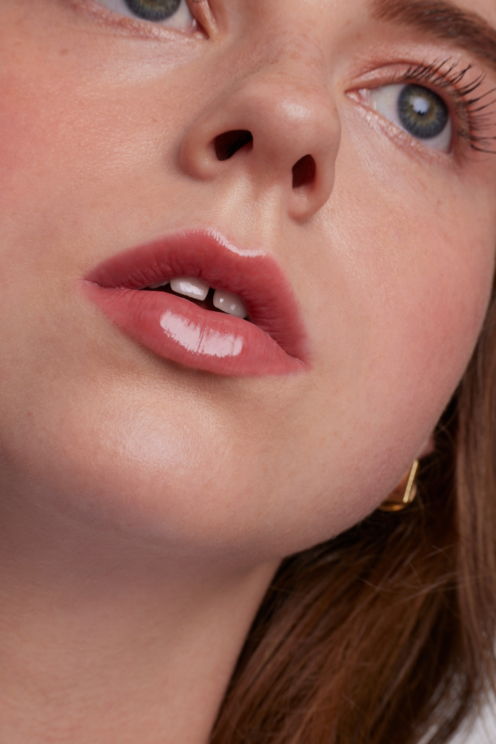 jane iredale ColorLuxe Hight impact nectar model light