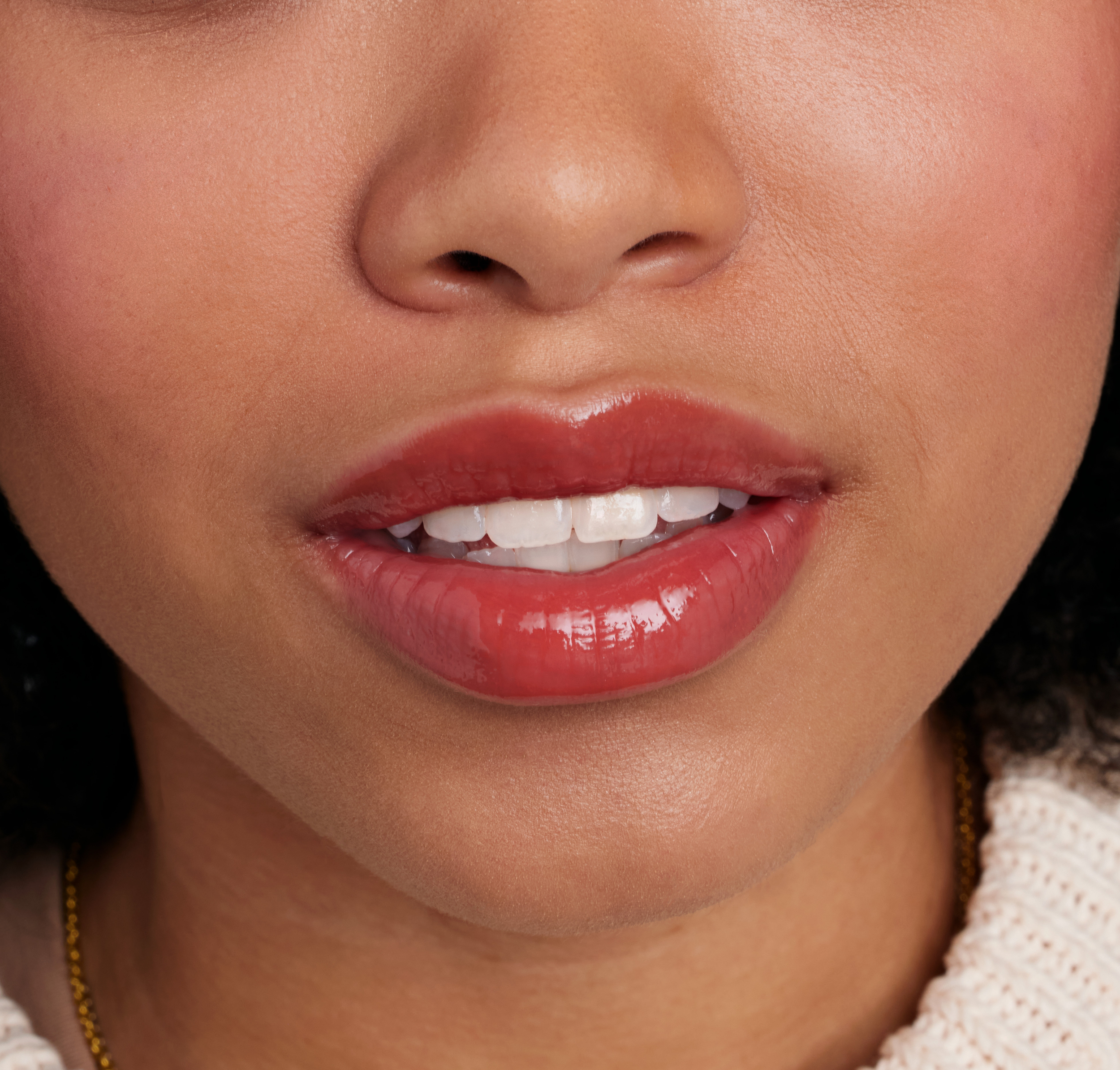 jane iredale ColorLuxe Hight impact nectar model dark