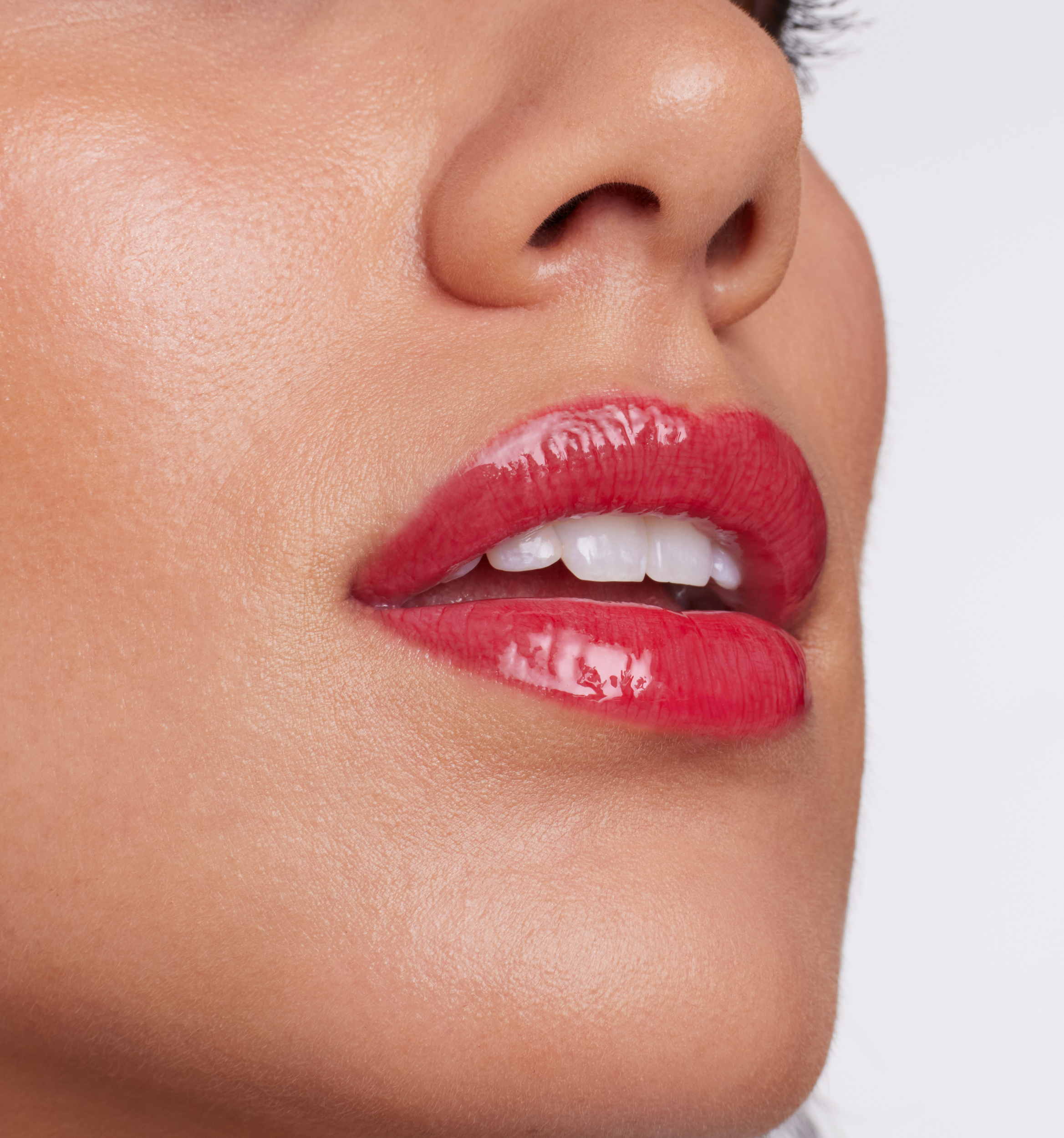 jane iredale colorluxe lipglaze siren model medium