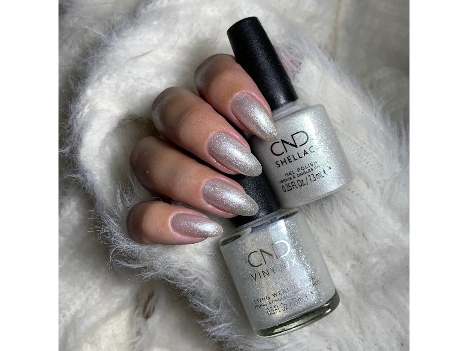 CND vinylux 479 doigt