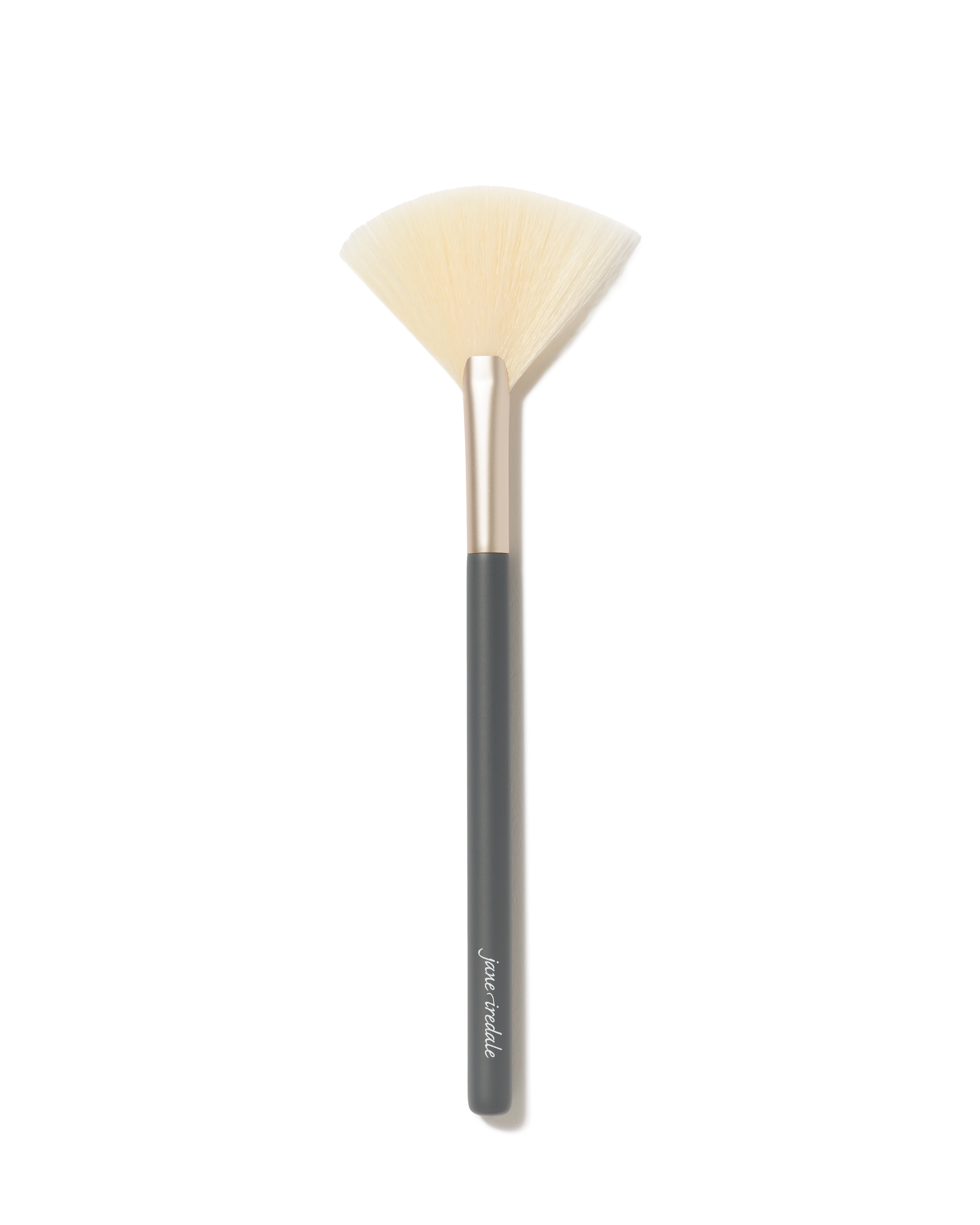 JI fan brush