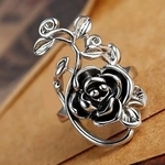 Bague-Rose-Noir