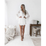 robe-fleurie-blanche-dentelle