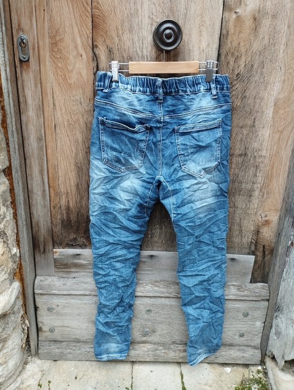 melly-and-co-7216b1