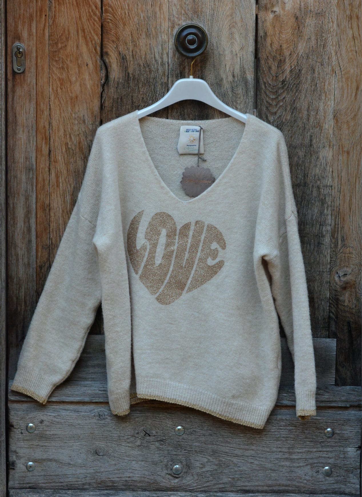 PULL LOVE ECRU APRIL VINTAGE 1
